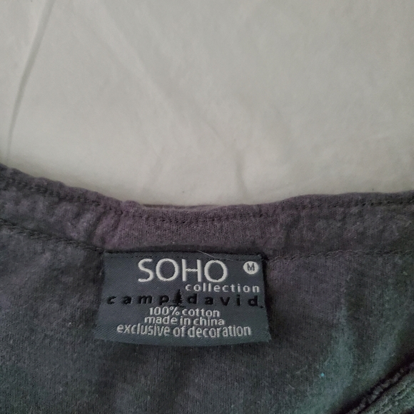 SOHO TSHIRT Medium - Picture 3 of 3